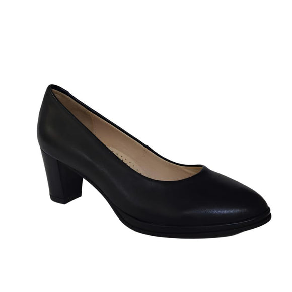 Via Veneto Leather Court shoe - Black