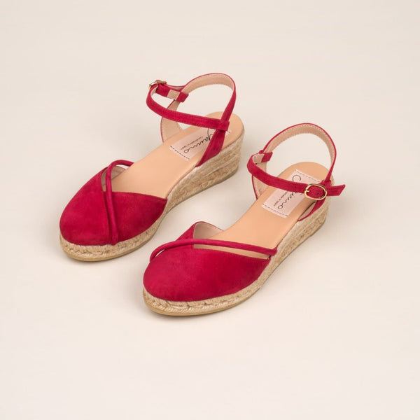 Red discount chip sandals